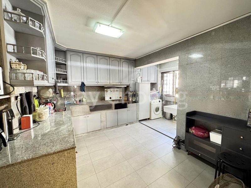 5 Room (5A) HDB for Rent in  115 Whampoa Road - Image 7