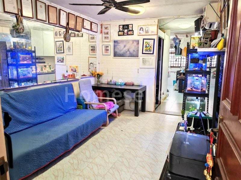 3 Room (3S) HDB for Sale in 779 Yishun Avenue 2 - Image 1