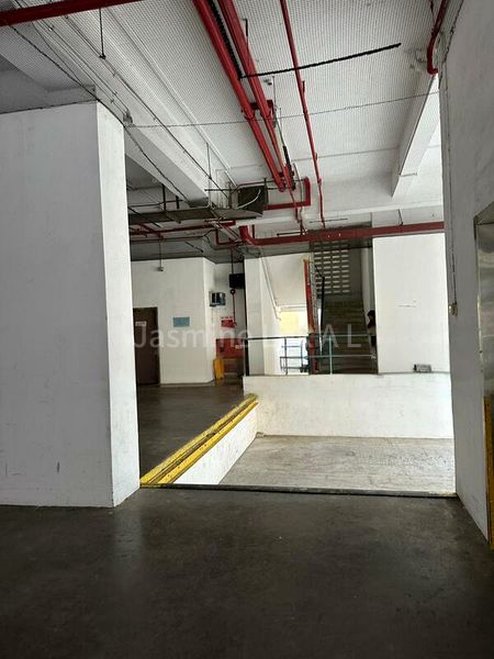 Light Industrial (B1) for Rent: Brightway Building - Image 6