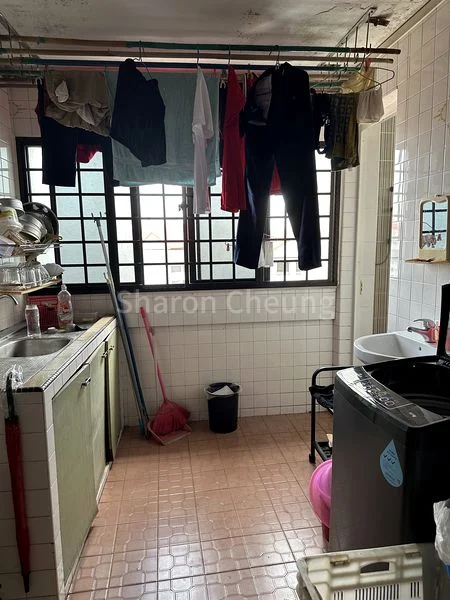Common Room (HDB) for Rent in  301 Jurong East Street 32 - Image 2