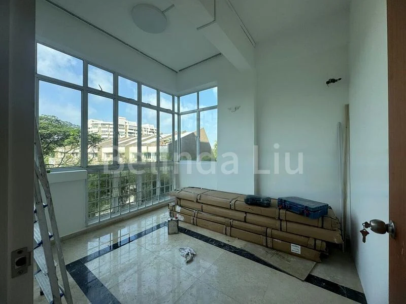 Master Room (Condo) for Rent in  Lakepoint Condominium - Image 2