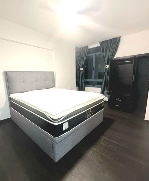 5 Room (5I) HDB for Rent in  193 Edgefield Plains - Image 1