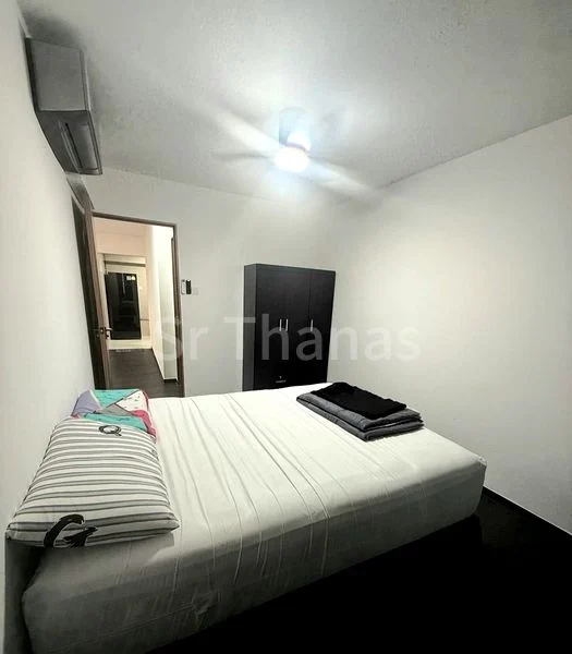 5 Room (5I) HDB for Rent in  193 Edgefield Plains - Image 3