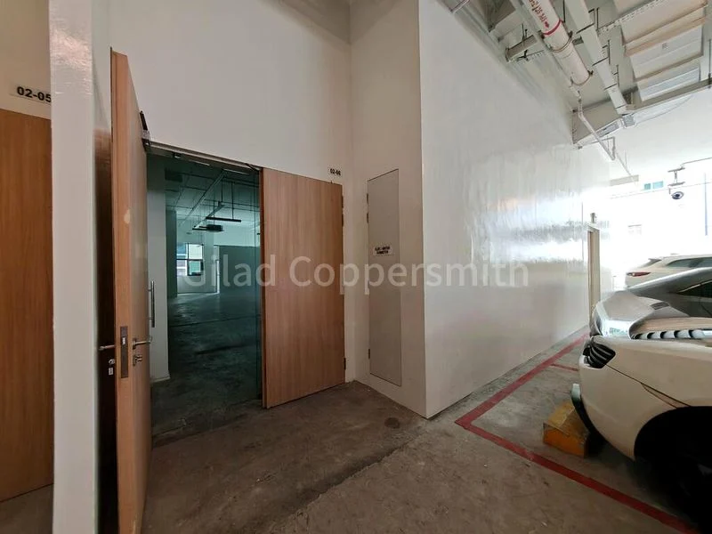 Light Industrial (B1) for Rent: Interlocal Centre - Image 1