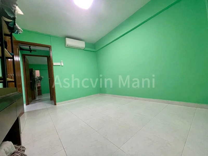 3 Room (3NG) HDB for Sale in  715 Clementi West Street 2 - Image 7
