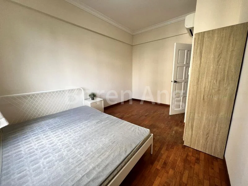 4 Bed Apartment (Condo) for Rent in  Euro-Asia Court - Image 8