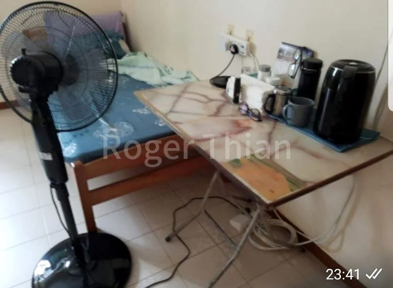 Common Room (HDB) for Rent in  128 Geylang East Avenue 1 - Image 3