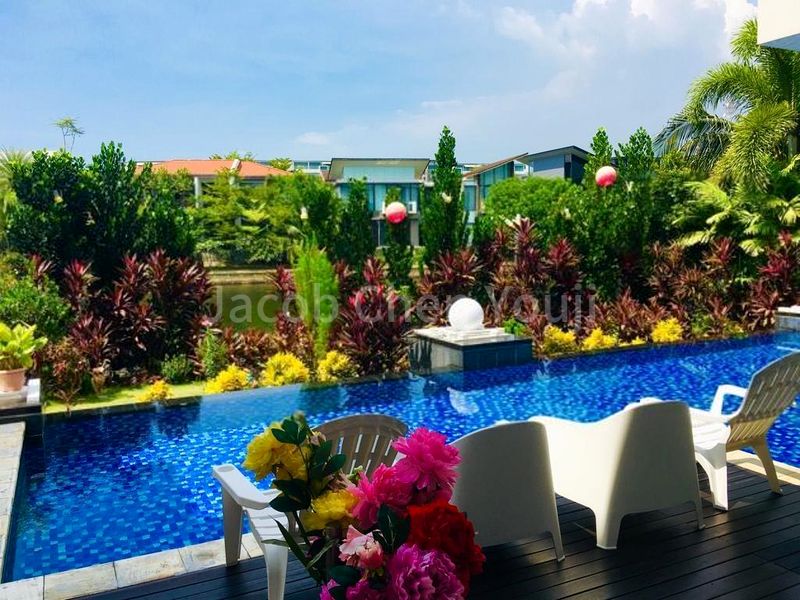 8 Bed Bungalow (Landed) for Sale in  Paradise Island - Image 7