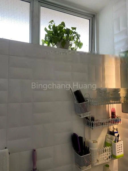 Room (Landed) for Rent in  Happy Mansion - Image 15