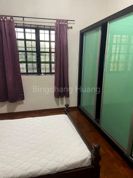 Room (Landed) for Rent in  Happy Mansion - Image 14