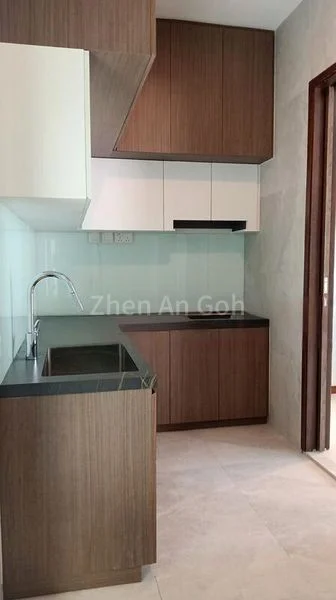 5 Bed Terraced House (Landed) for Rent in  Jalan Sempadan - Image 3
