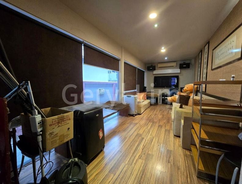 6 Bed Bungalow (Landed) for Sale in  Galistan Avenue - Image 9