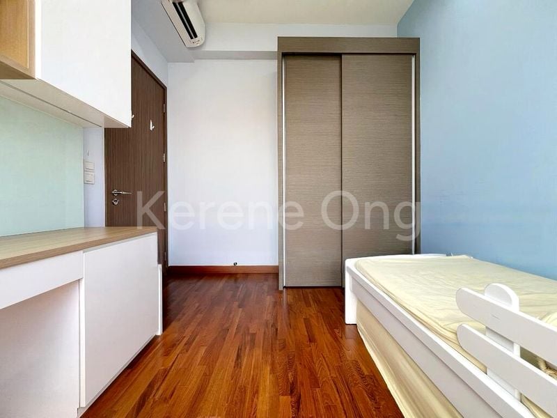 4 Bed Terraced House (Landed) for Sale in  Sunrise Gardens - Image 7