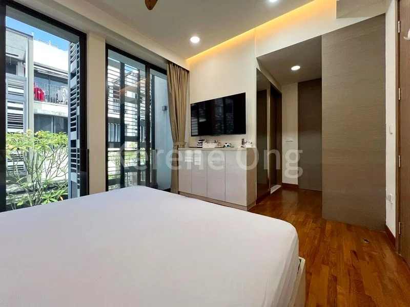 4 Bed Terraced House (Landed) for Sale in  Sunrise Gardens - Image 10