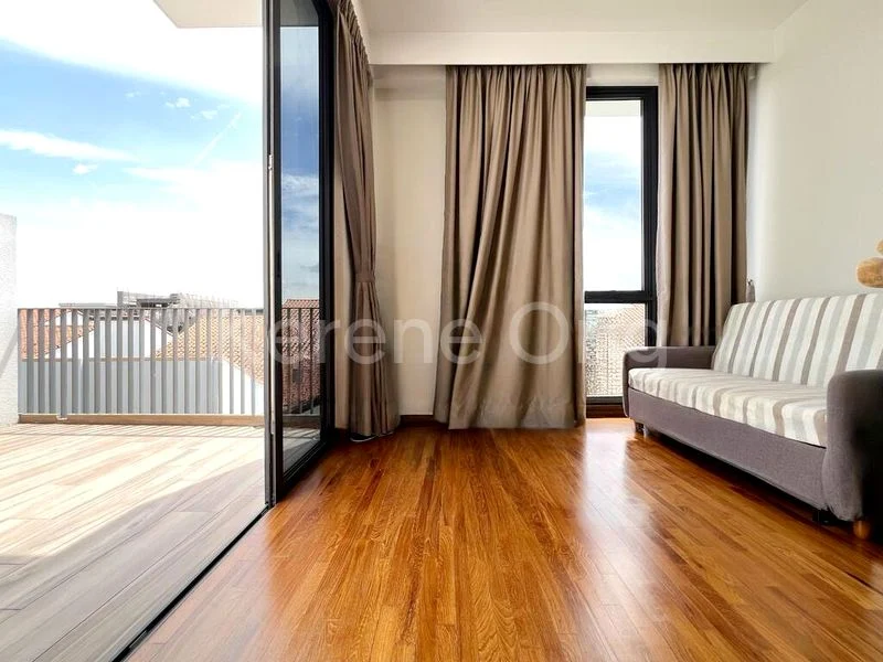 4 Bed Terraced House (Landed) for Sale in  Sunrise Gardens - Image 6