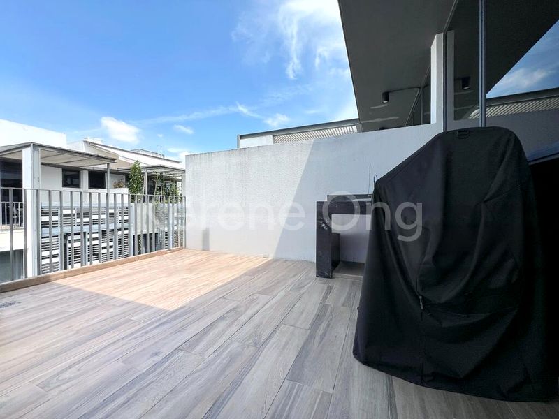 4 Bed Terraced House (Landed) for Sale in  Sunrise Gardens - Image 4