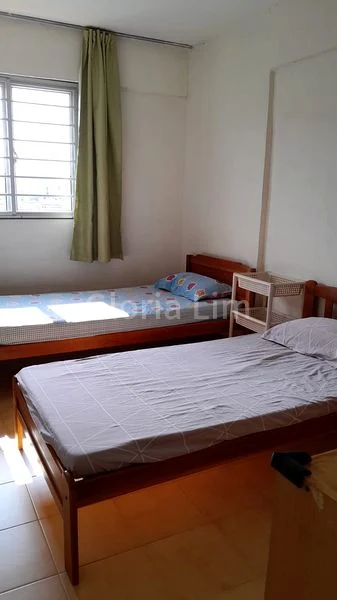 Common Room (HDB) for Rent in  227 Tampines Street 23 - Image 2
