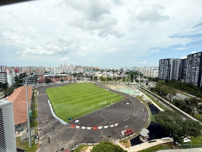 Executive HDB for Sale in 615 Hougang Avenue 8 - Image 4