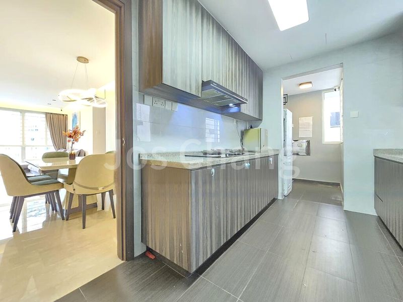 3 Bed Condo for Sale in  Rio Vista - Image 10