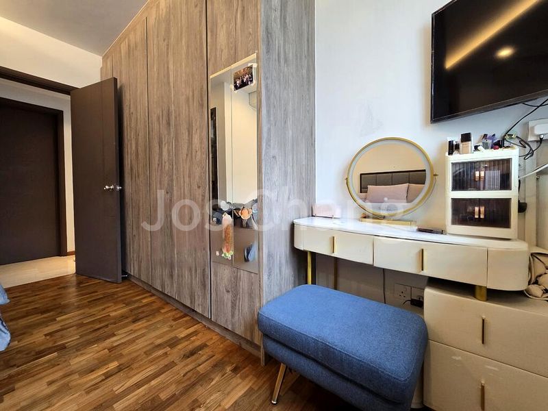 3 Bed Condo for Sale in  Rio Vista - Image 4