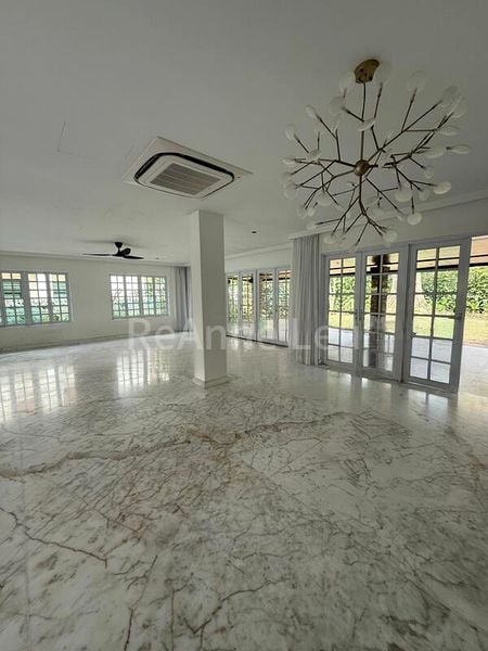 4 Bed Bungalow (Landed) for Rent in  University Park - Image 8