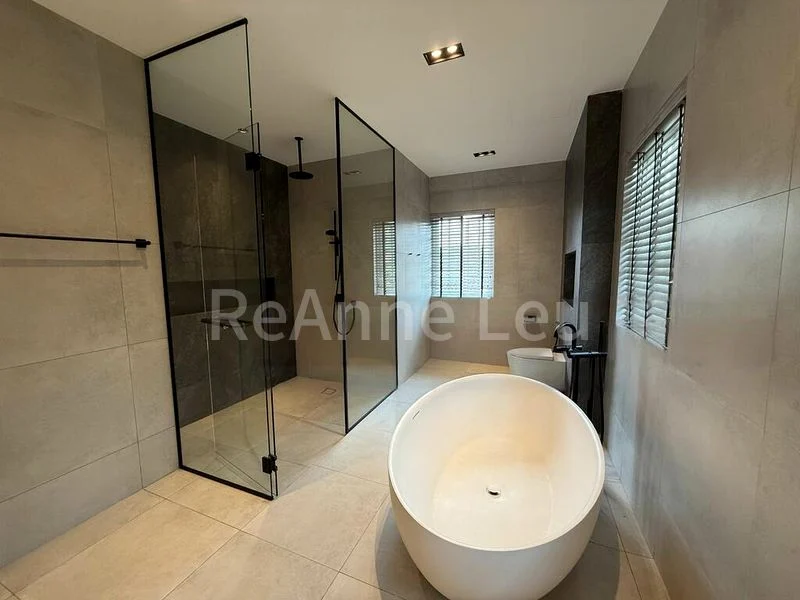 4 Bed Bungalow (Landed) for Rent in  University Park - Image 3