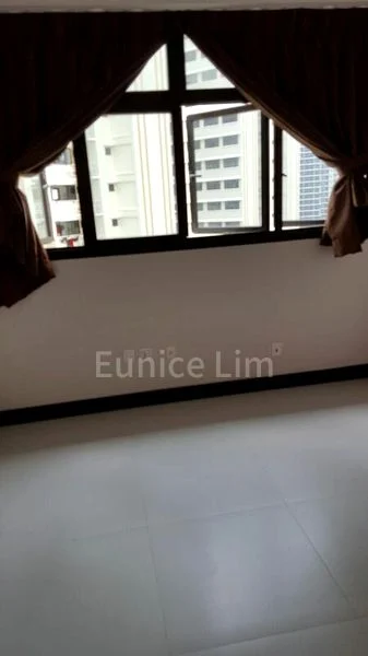 4 Room (4A) HDB for Rent in  470B Fernvale Link - Image 4