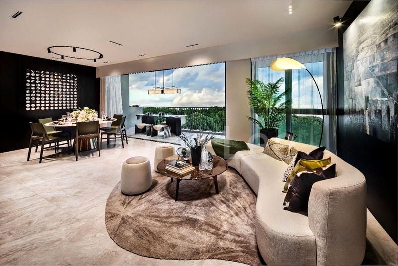 5 Bed Executive Condo for Sale in Altura - Image 2