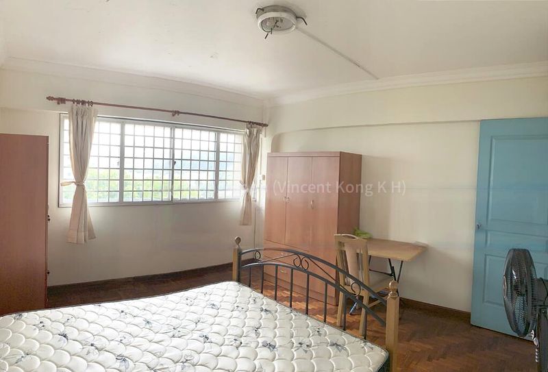 5 Room (5I) HDB for Rent in  531 Bukit Batok Street 51 - Image 9