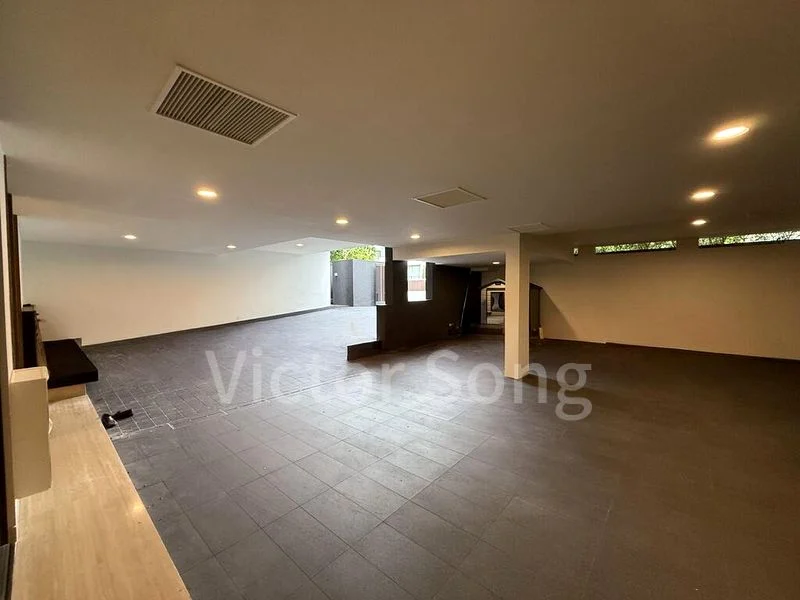 5 Bed Bungalow (Landed) for Rent in  Jalan Siantan - Image 12