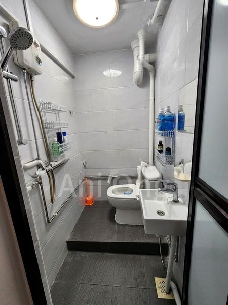 Room (HDB) for Rent in  95 Lorong 4 Toa Payoh - Image 1