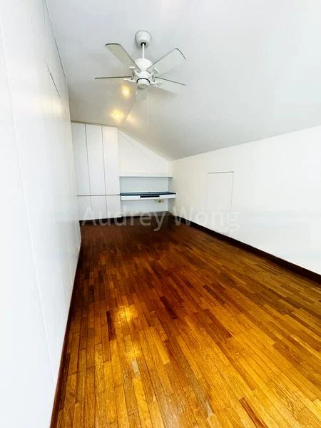 5 Bed Semi-Detached House (Landed) for Sale in  Serangoon Garden Estate - Image 3