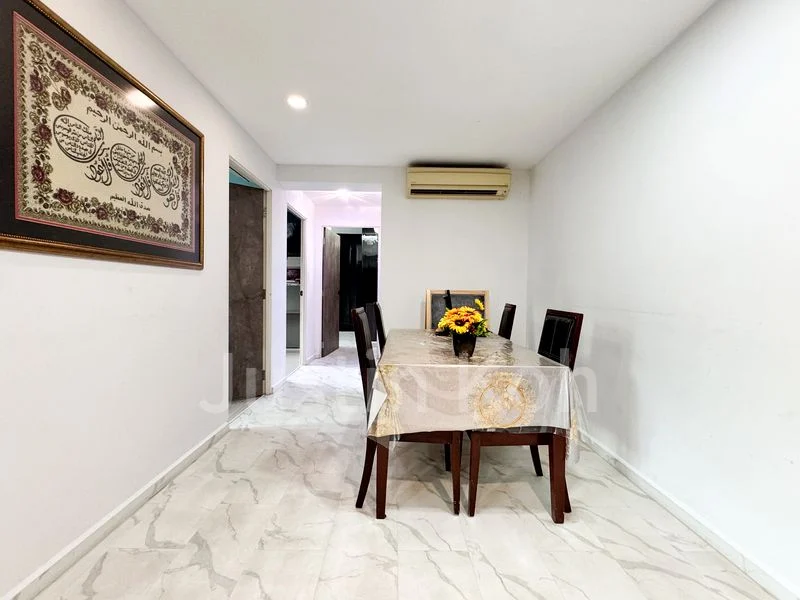 4 Room (4A) HDB for Sale in  512A Yishun Street 51 - Image 3