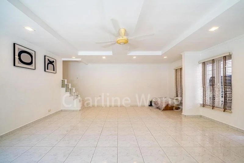 3 Bed Corner Terrace (Landed) for Rent in  Sixth Avenue - Image 1