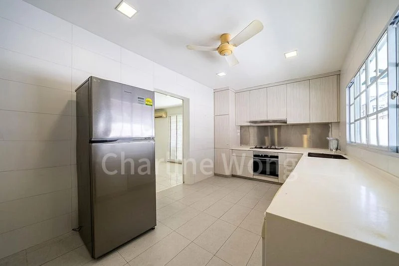 3 Bed Corner Terrace (Landed) for Rent in  Sixth Avenue - Image 7