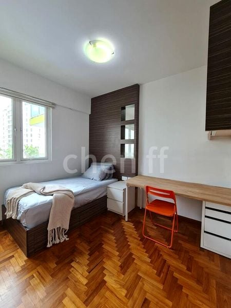 Common Room (Condo) for Rent in  The Warren - Image 1