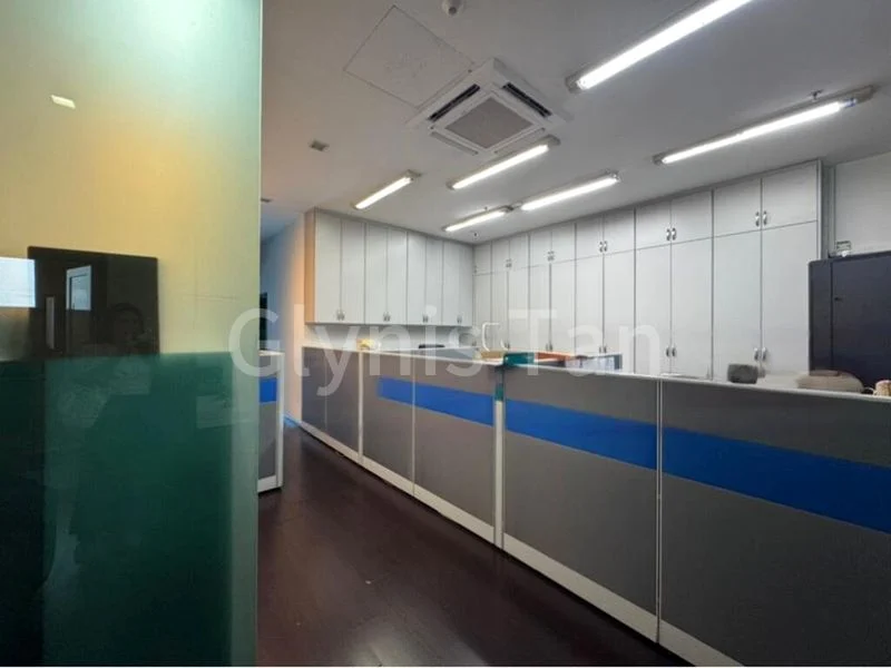 Light Industrial (B1) for Rent: Tradehub 21 - Image 9