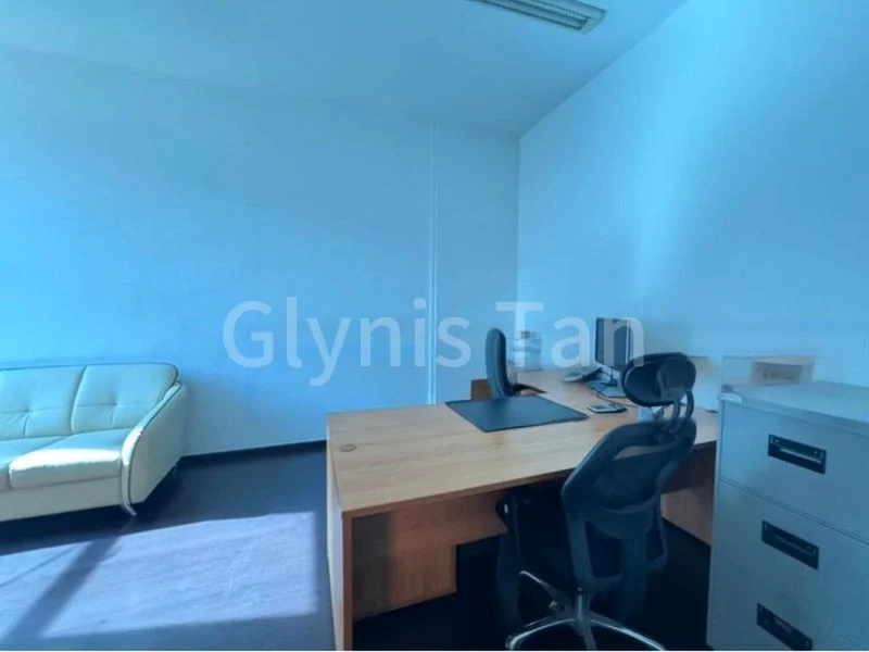 Light Industrial (B1) for Rent: Tradehub 21 - Image 6