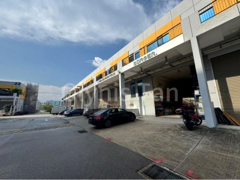 Light Industrial (B1) for Rent: Tradehub 21 - Image 4