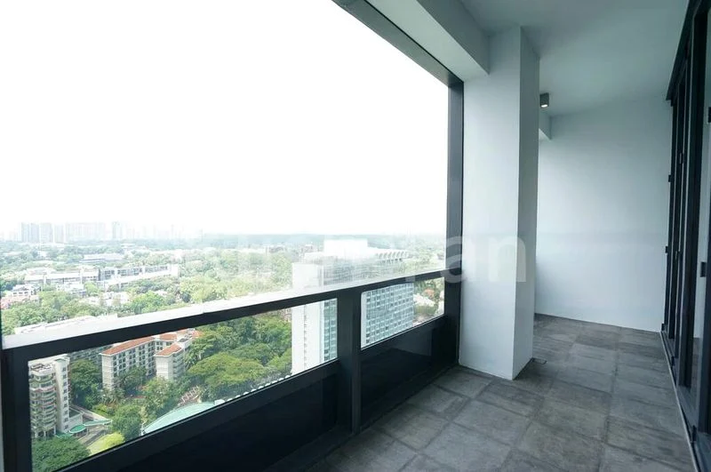3 Bed Condo for Sale in  Nouvel 18 - Image 13
