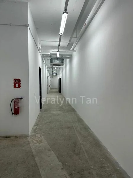 Factory / Workshop (B2) for Rent: Tai Seng Street - Image 2
