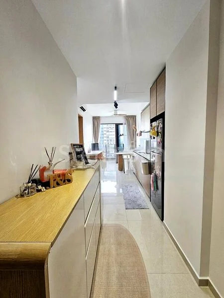 1 Bed Condo for Sale in  Midwood - Image 5