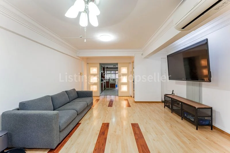 4 Room (4NG) HDB for Rent in 5 Dover Crescent - Image 2