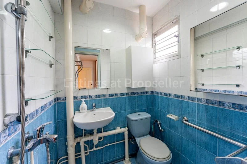 4 Room (4NG) HDB for Rent in 5 Dover Crescent - Image 11
