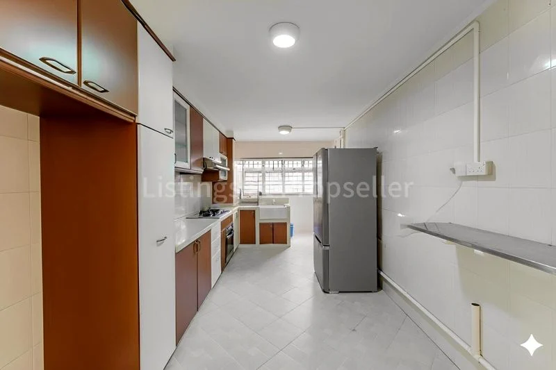 4 Room (4NG) HDB for Rent in 5 Dover Crescent - Image 3
