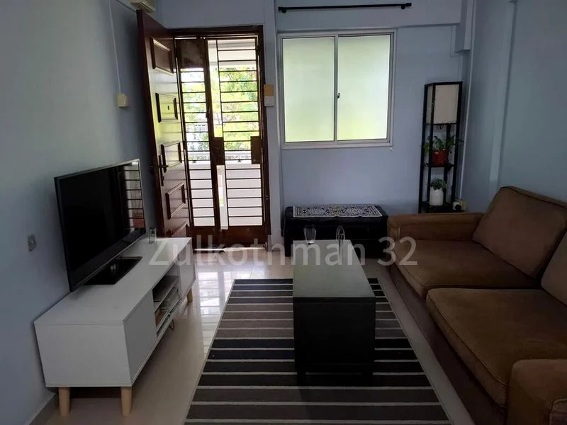 3 Room (3NG) HDB for Sale in  134 Bukit Batok West Avenue 6 - Image 1