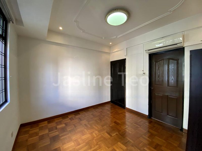 3 Bed Apartment (Condo) for Rent in  Guilin Mansions - Image 4