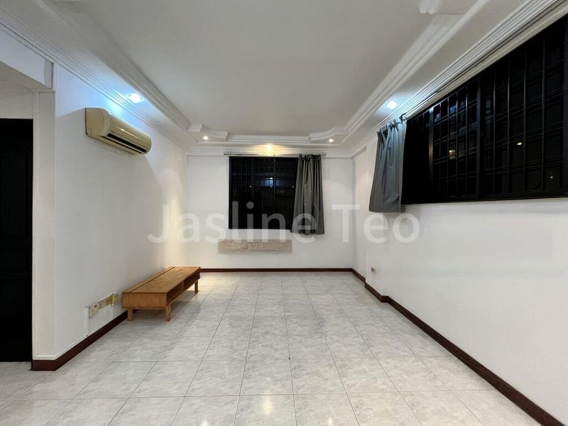 3 Bed Apartment (Condo) for Rent in  Guilin Mansions - Image 17