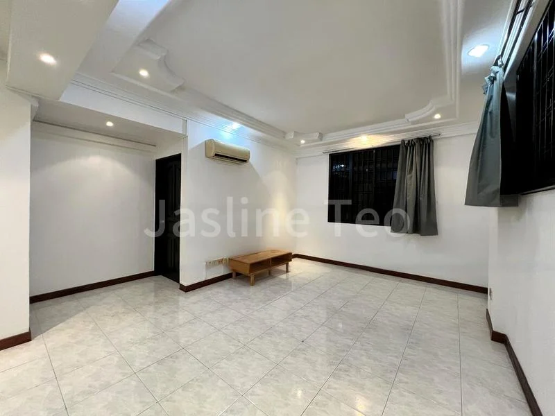 3 Bed Apartment (Condo) for Rent in Guilin Mansions - Image 10