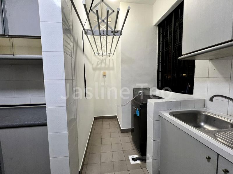 3 Bed Apartment (Condo) for Rent in  Guilin Mansions - Image 12